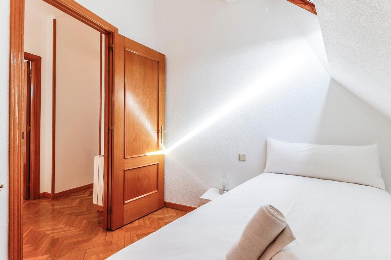 Homenfun Madrid Tetuan Kültér fotó